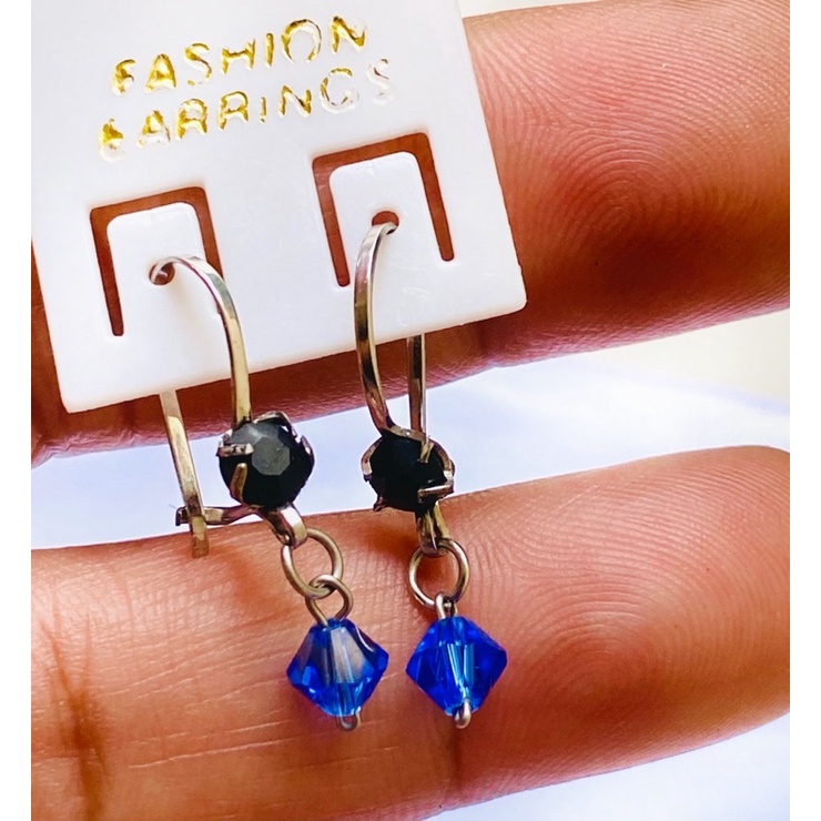 Anting wanita kristal swarosky// anting monel //anting wanita