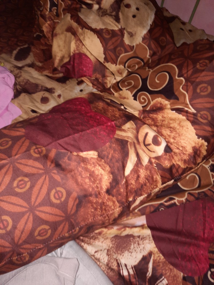 Sprei Bonita No 1 Uk 180x200 Java Teddy