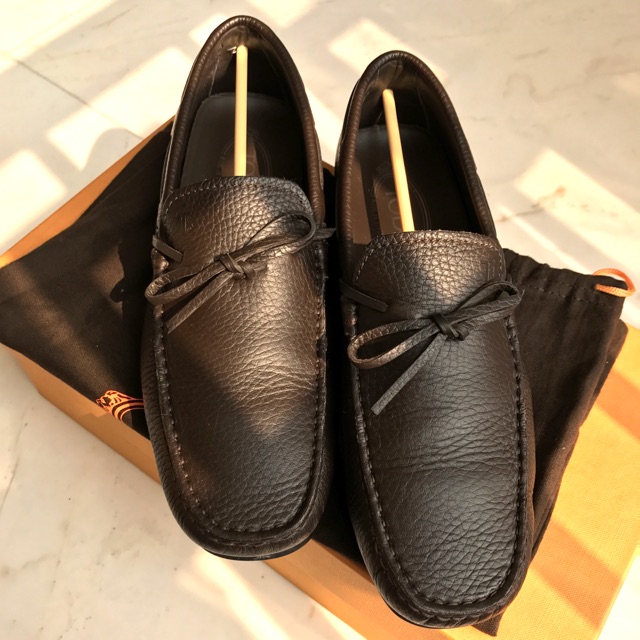 Sepatu Tod's Dark Brown Men Loafers 100% Authentic