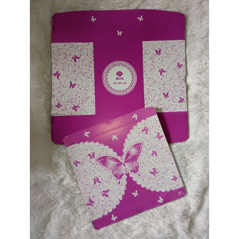 

10pcs Dus snack/Dus nasi motif cantik uk. 18x18 Tebal