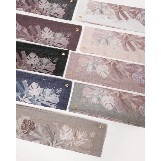 BUTTONSCARVES TROPICAL EXTENDED