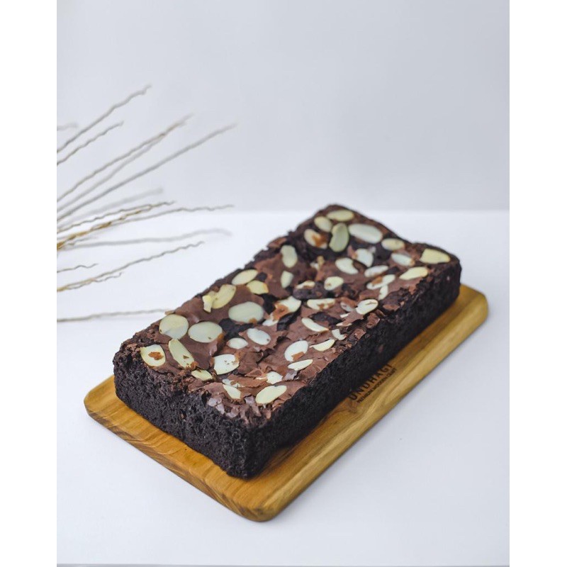 

Almond Brownies
