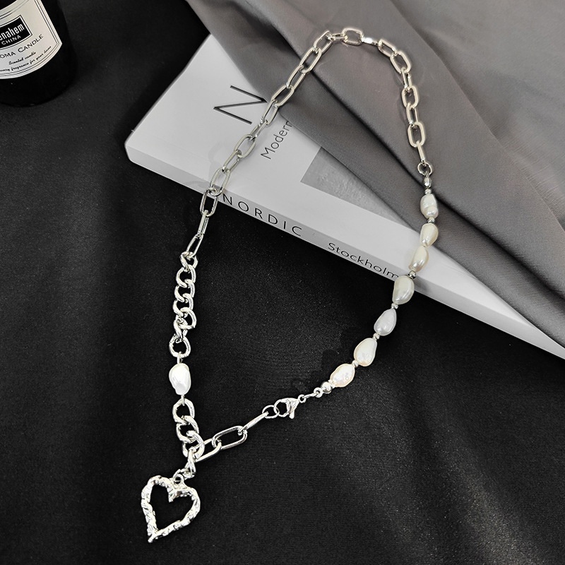 Hollow Love Pearl Stitching Design Necklace Female Trend Clavicle Chain