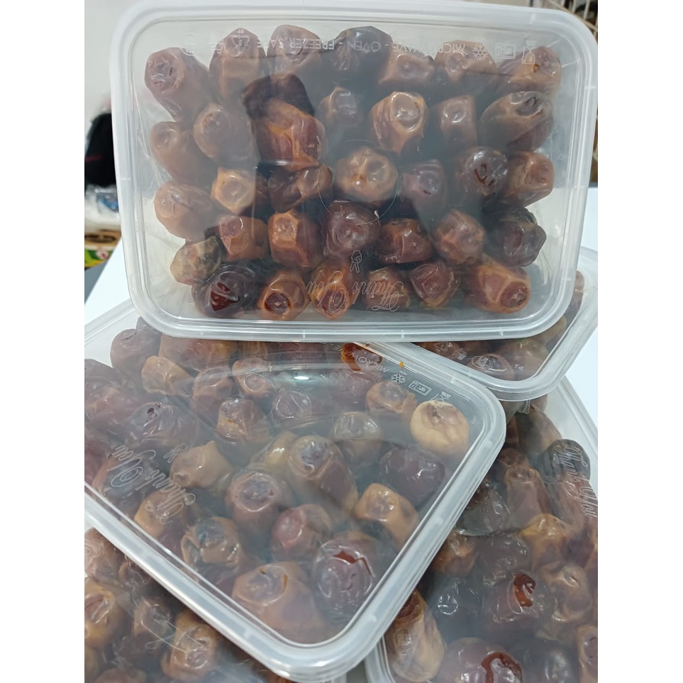 

Buah KURMA SUKARI 500 Gr 500Gram EMPUK FRESH Premium 500GR
