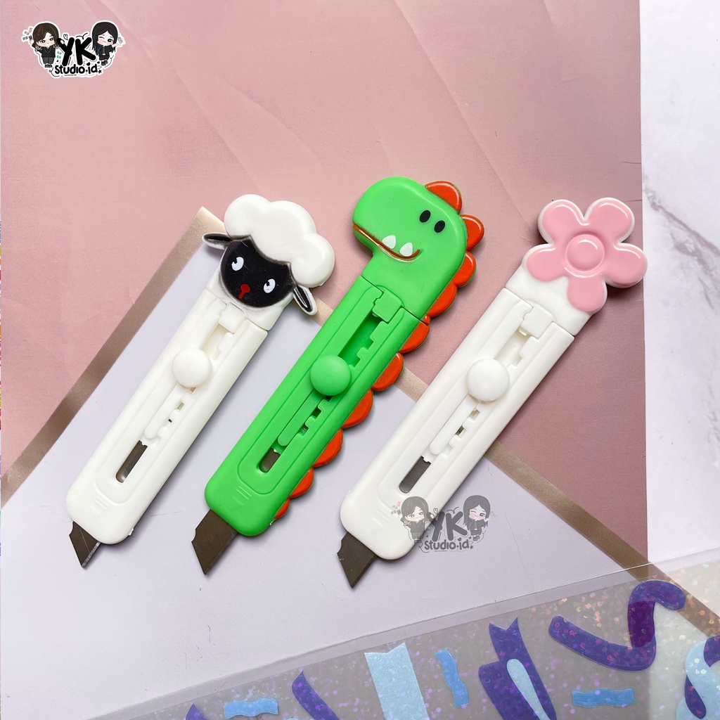 

Cutter Mini Pisau Kecil Mini Silet / Mini motif dino bunga domba Cutter unboxing paket kpop aesthetic / CUTTER UNIK