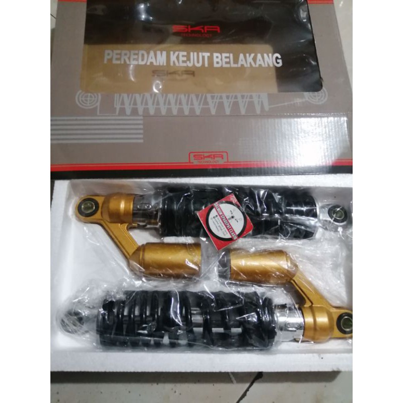 Shok belakang Tirev SKR