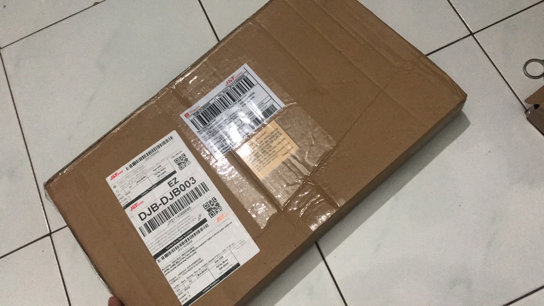 Box Jar / Bottle Lebaran P 9,5 X L 9,5 X T 26 Cm