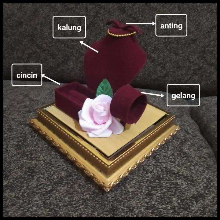 Kotak Tempat Mahar Perhiasan Pernikahan 1 Set Komplit