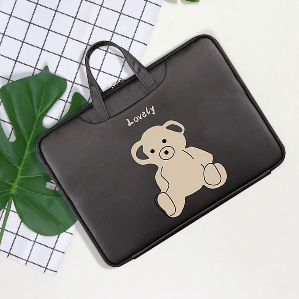 Sleeve Pouch Sarung Tas Bag Case Ipad Tab Tablet Macbook Air Pro Laptop Asus Acer Lenovo HP Huawei 11 12 13 14 15 inch Motif Gambar Beruang Bear Lovely Warna Hitam Black Cute Murah Korean Model Jinjing Tali Strap