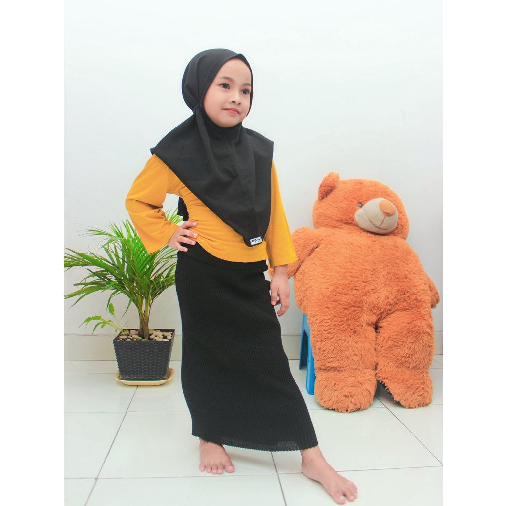 Rok Span rajut anak / Rok rajut Anak perempuan / bawahan anak / rok pensil rajut anak / rok fashion 