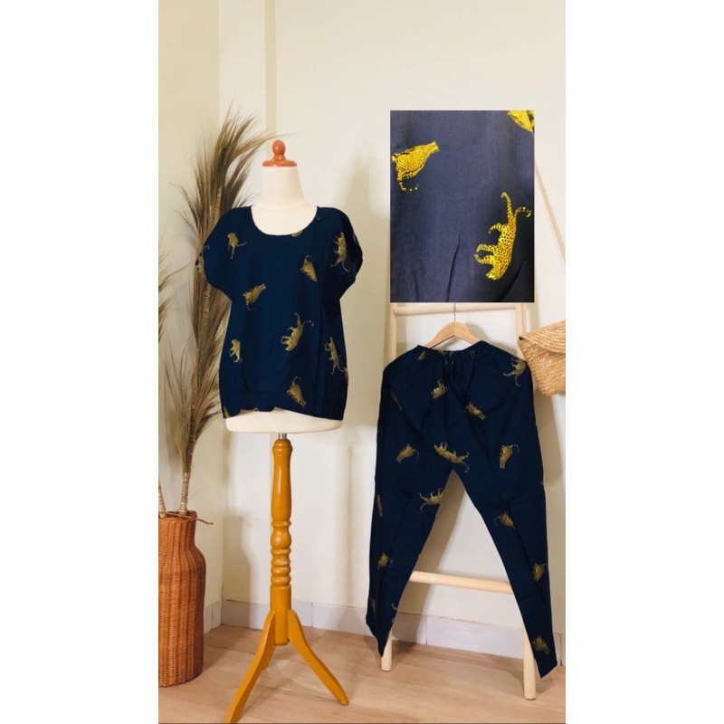 Setelan Piyama Wanita Leopard Rayon