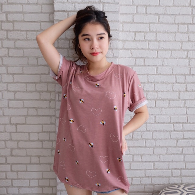  KAOS  WANITA  BEE printing tee oversize  Shopee Indonesia