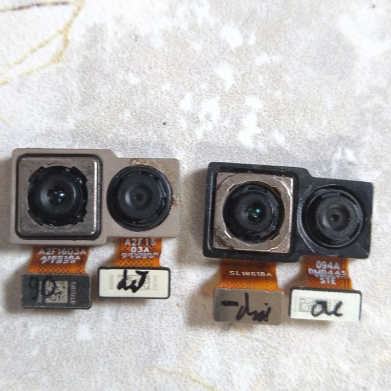 Kamera camera belakang Oppo F9 minus kurang tajam