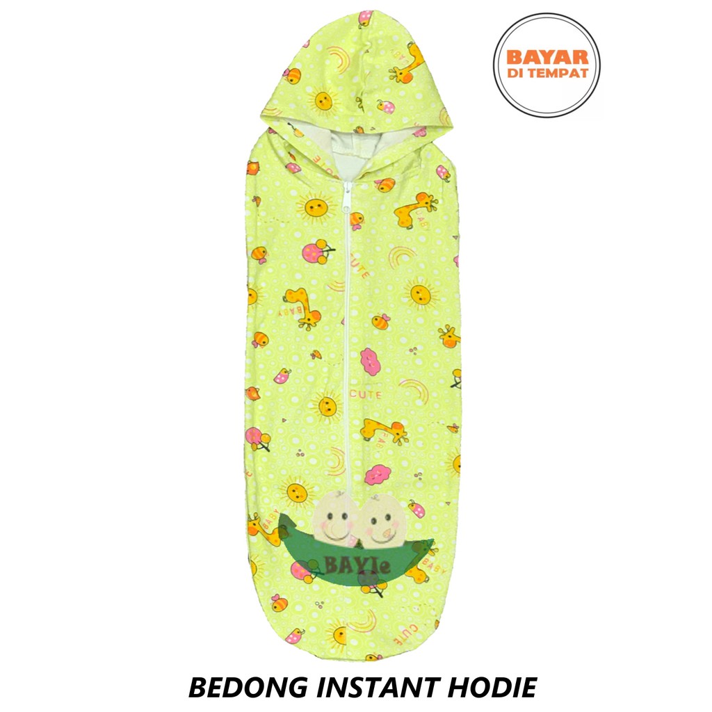 BAYIe - 3 PCS Bedong Bayi Instan dengan topi / Bedong HOODIE Motif RANDOM RYN'S Bahan 100% Katun DK