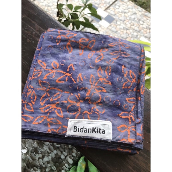 PRELOVED BENGKUNG MOTIF PANJANG 13 M BIASA (TINGGI BADAN 151 – 155 CM) Merk BidanKita