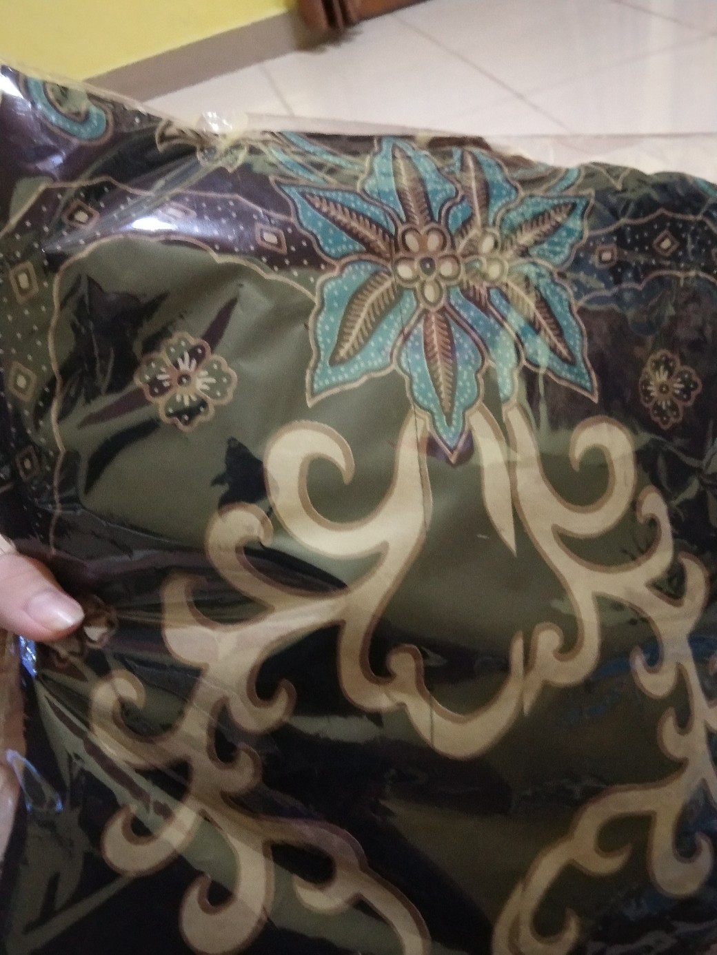 Destamukti Kemeja Batik Pria Lengan Panjang Reguler Fit Lapis Furing Katun Baturaden