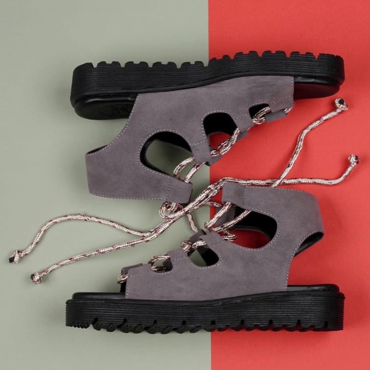 GLADIAN GREY |ManNeedMe x FAV| Sandal Wanita Sepatu Sandal Platform ORIGINAL