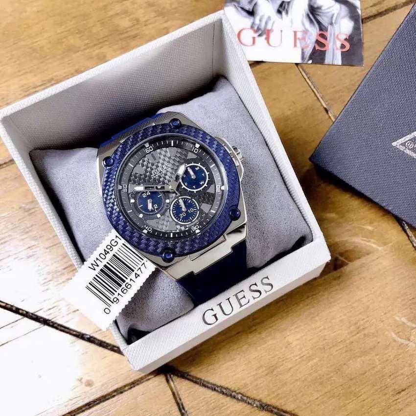 Guess Original type W1049G1