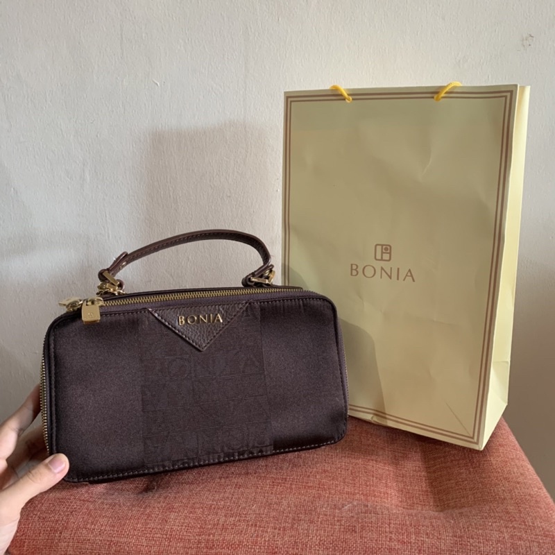 Preloved Bonia Sling Camera Bag