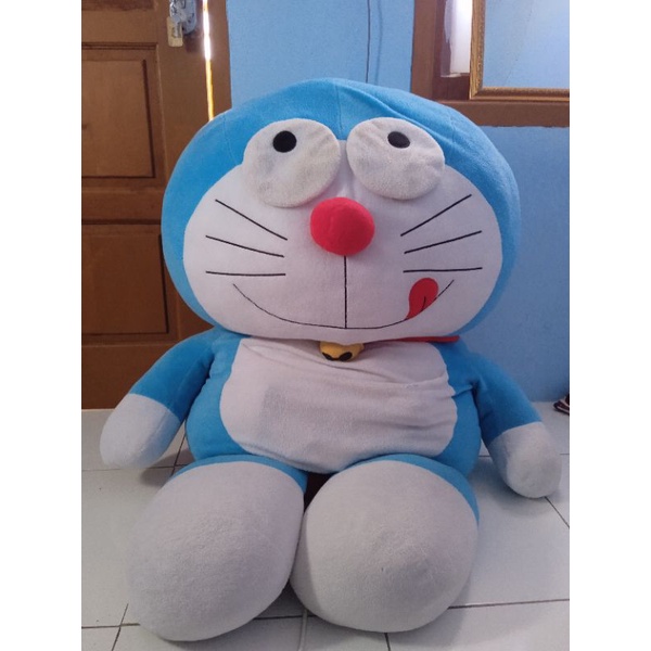 Boneka Doraemon Jumbo Second