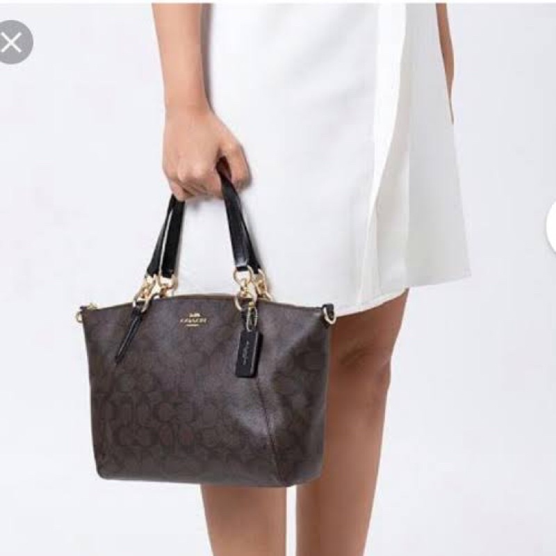 coach kelsey signature black