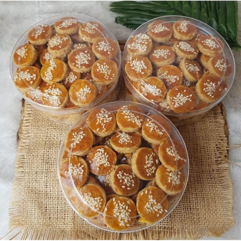 

Kue Kacang