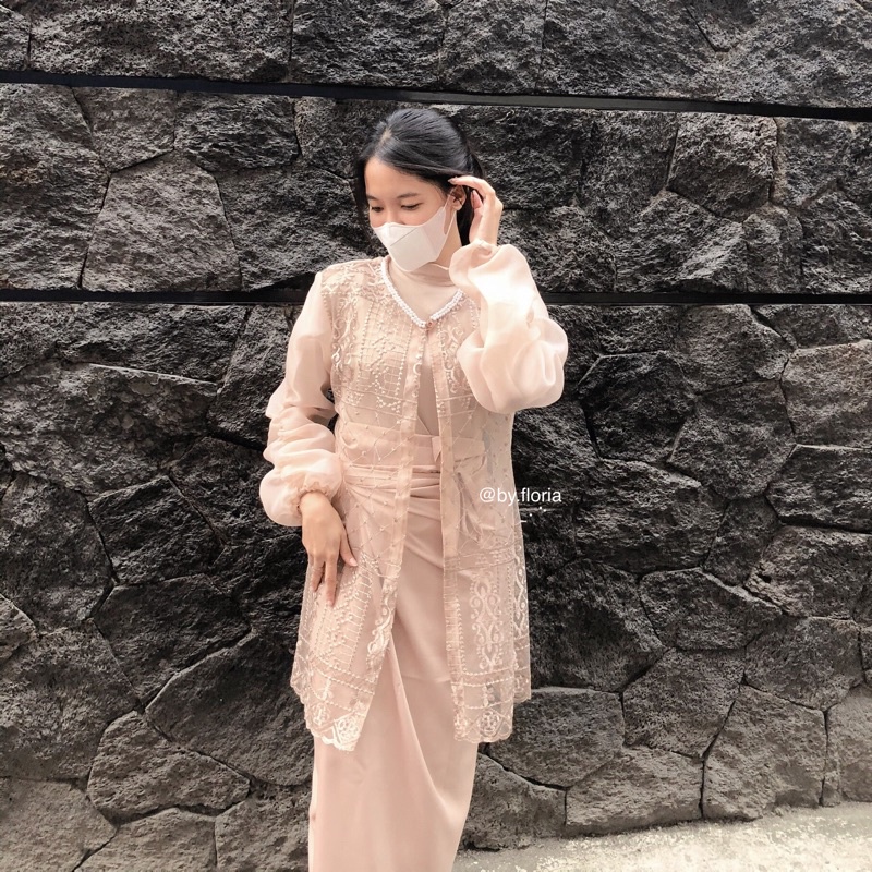 MINE KEBAYA OUTER MODERN ORGANZA (1 SET SUDAH TERMASUK INNER &amp; ROK LILIT)u