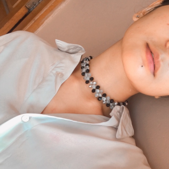 Nara crystal choker