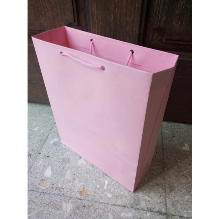 

PROMO paperbag warna, paper bag warna, paperbag polos P27*L7*T27 cm