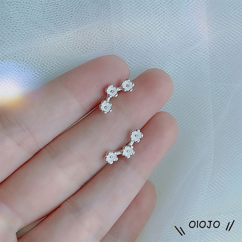 【COD】Sepasang Anting Kupu-kupu Mini Kecil Segar Fashion Wanita