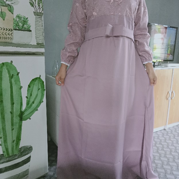 Batik Solehah Baju Gamis Wanita Quenby Gamis Syari Gamis Syari Moscrepe Brokat Tille Gamis Brukat