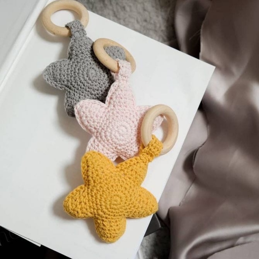 CROCHET WOODEN STAR