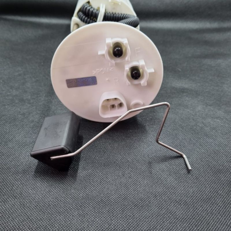 Fuelpump fuel pump assy pompa bensin komplit Innova hilux
