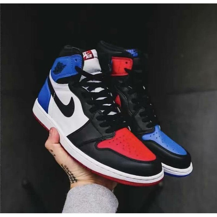 PROMO SEPATU BASKET  nike jordan retro 1 top 3 premium  DISKON