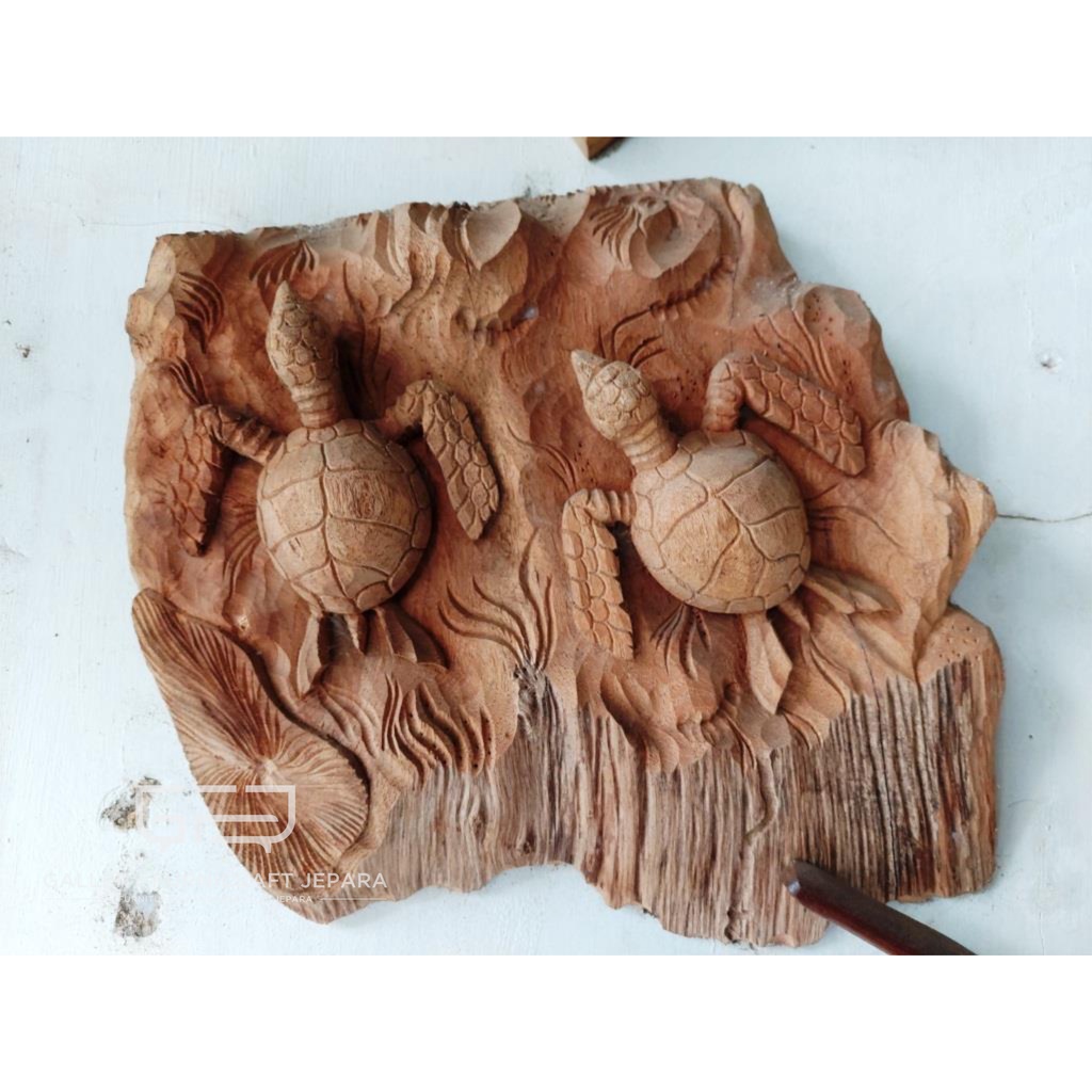 Hiasan Dinding Patung Kura Kura Kayu Jati 35cm