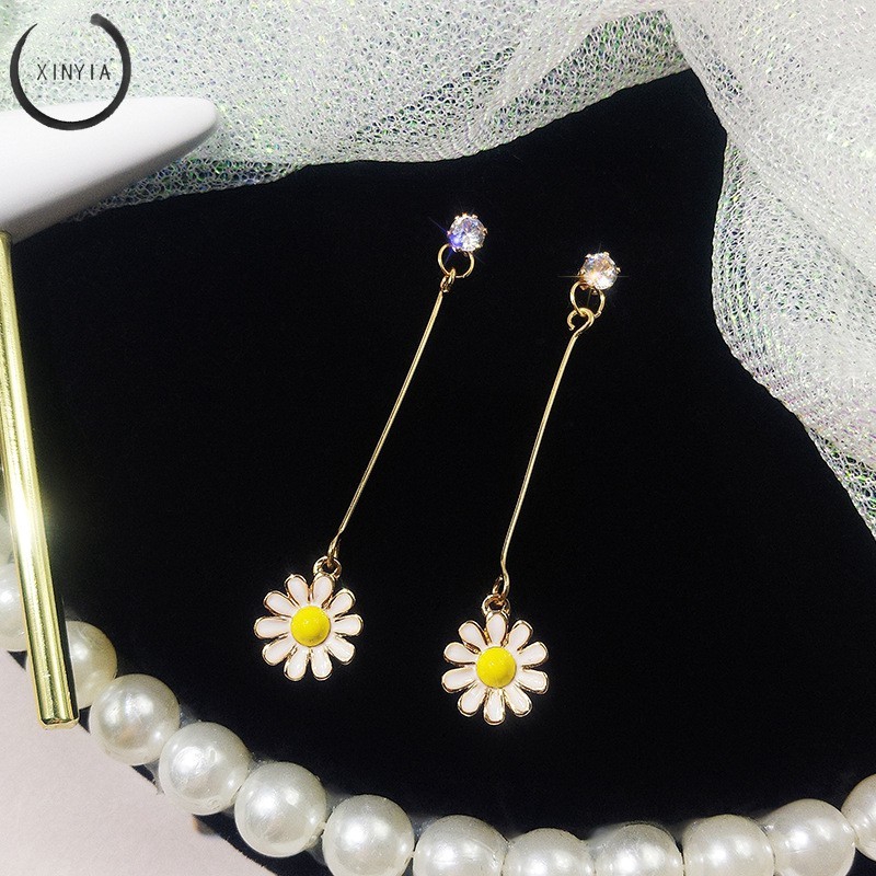 [Bayar Di Tempat] Korea Simple Daisy Sun Flower Pendant Earrings Anting JR1179