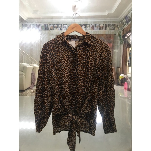 Kemeja / Baju Atasan Leopard "Design by Korea"