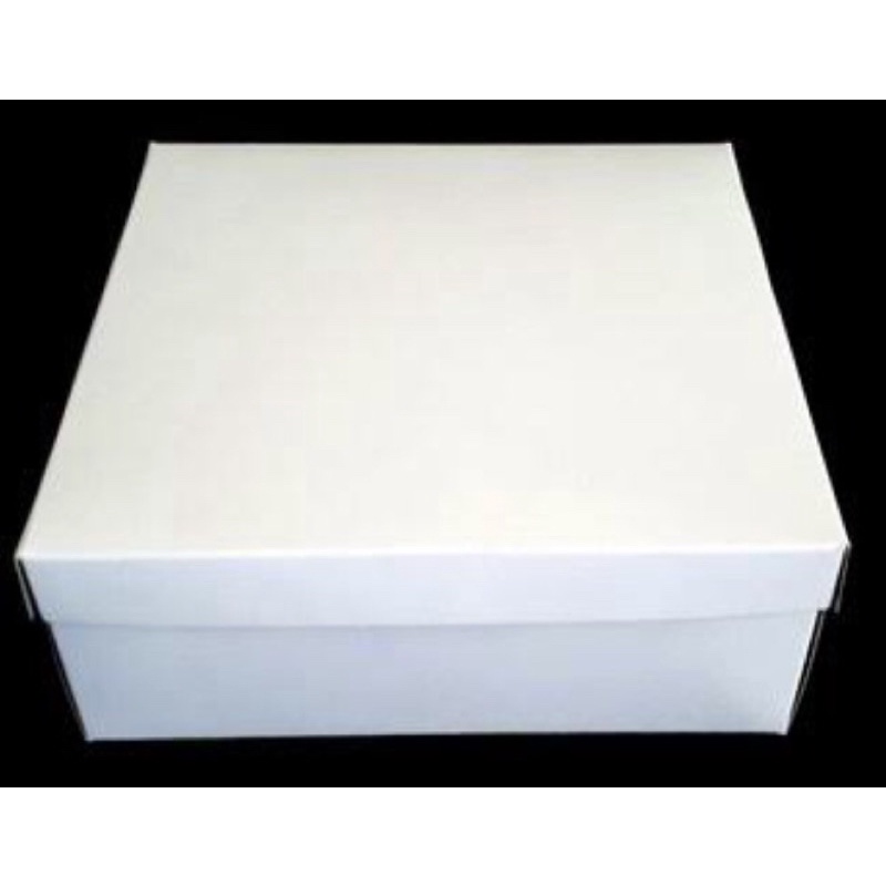 

Kotak nasi / Nasi kotak / Dus makanan / Dus Nasi motif polos ukuran 25 per pasang