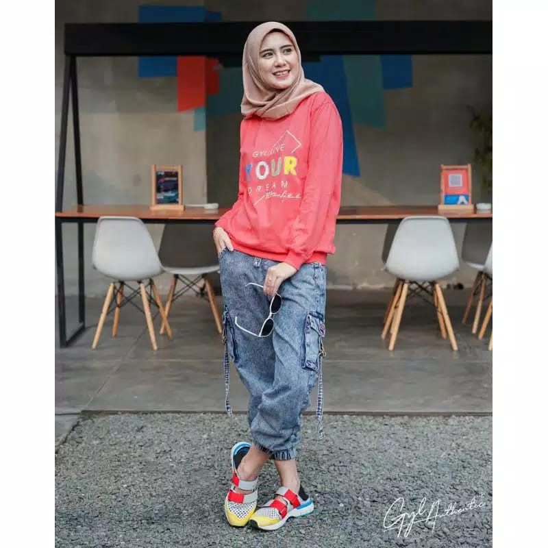 CELANA GYL PANTS CARGO JEANS