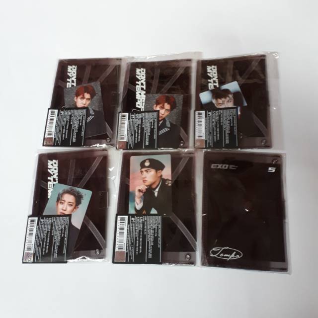 EXO TEMPO PASSPORT WALLET