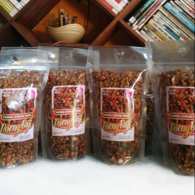 

Tempe Orek Teri Kacang (250 gram)