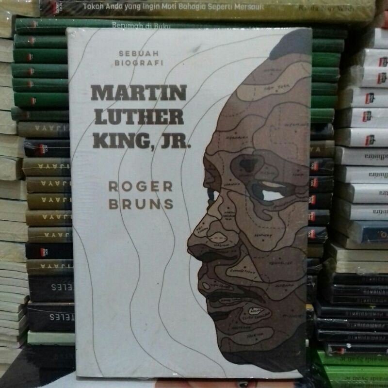 MARTIN LUTHER KING JR