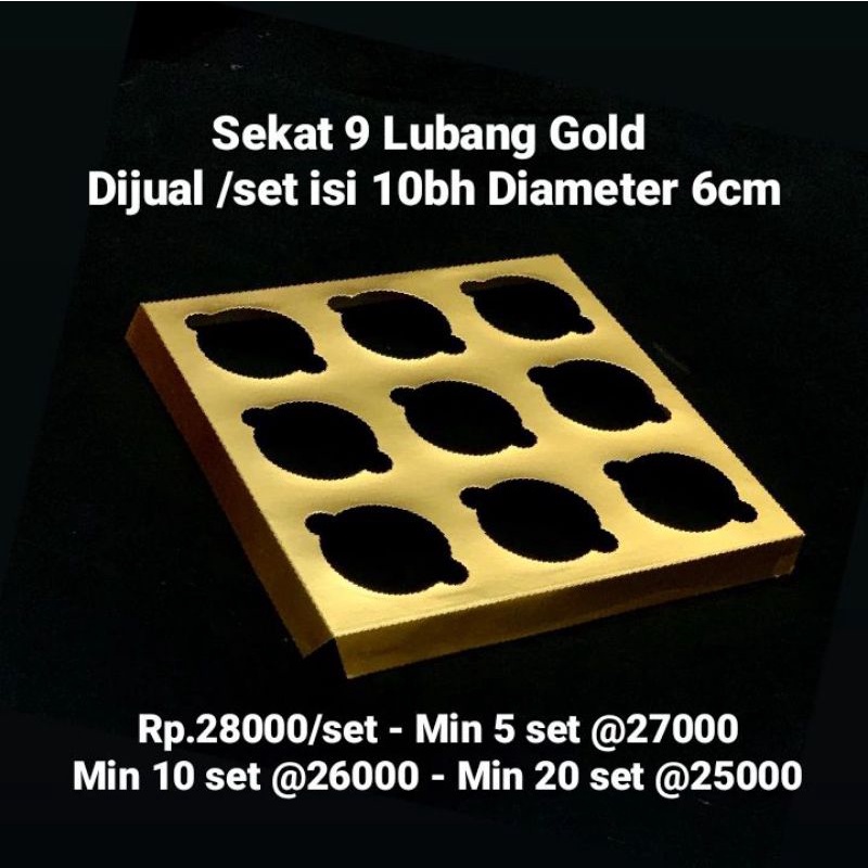 

Sekat lubang 9 Gold diameter 6cm utk box 25x25cm dijual 1 set isi 10 lembar