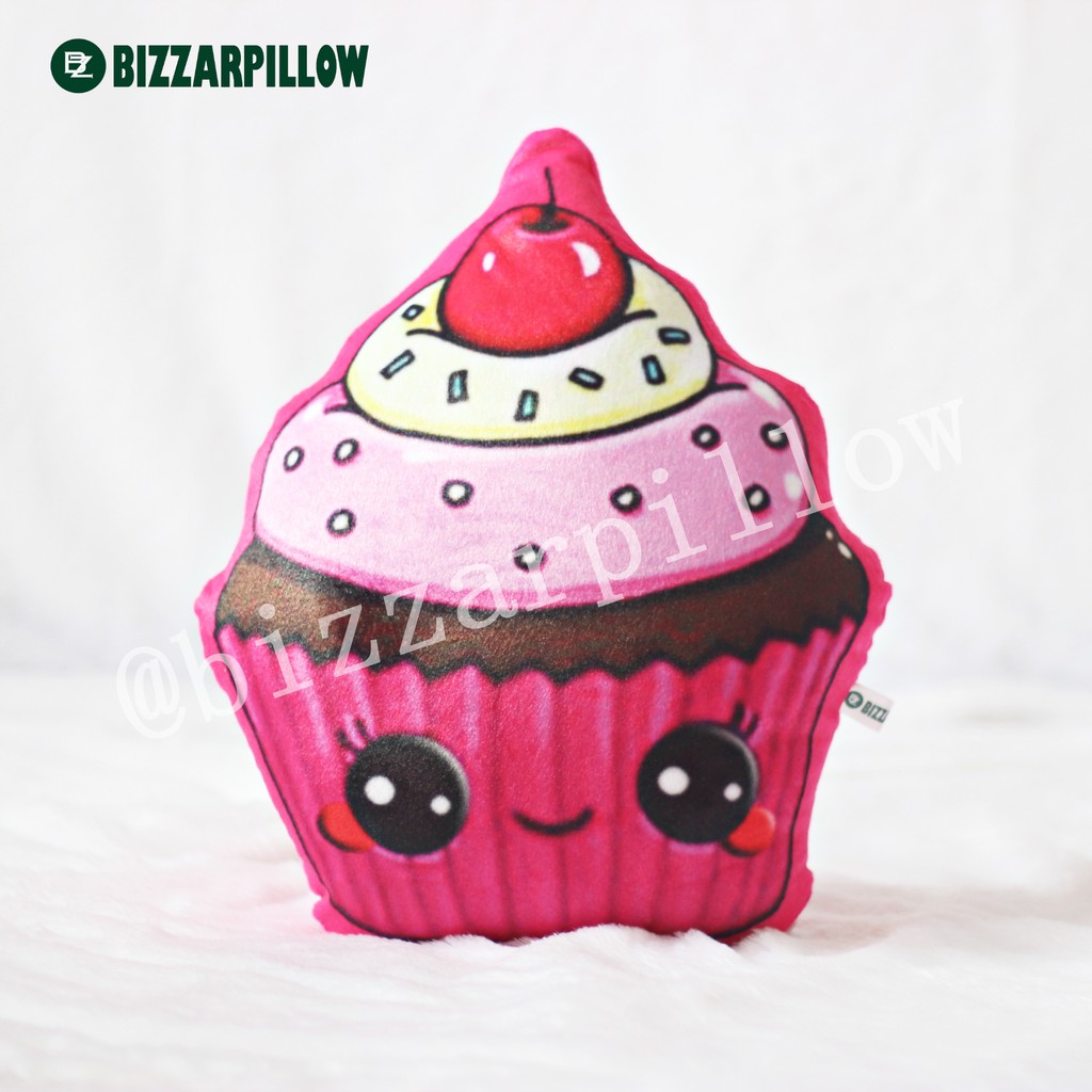 Bizzarpillow Bantal Sofa Motif Cupcake size M BZ141