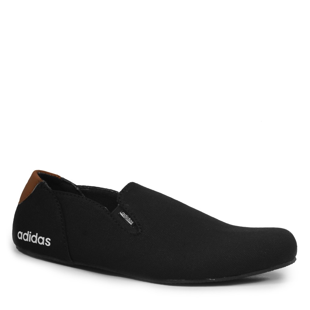 PROMO COD!! Sepatu Slip On Pria Adidas Simple Hitam Kanvas Sepatu Selop Kasual Santai Jalan Murah