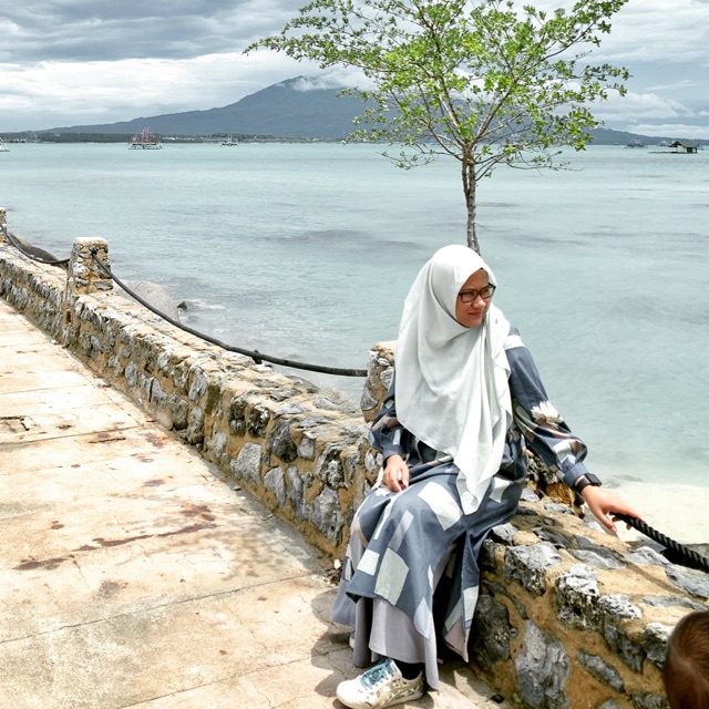 ria_aminin