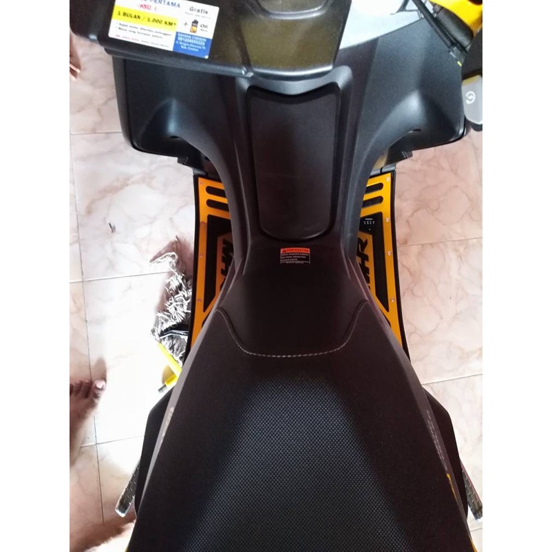 Bordes Aerox MHR Karpet Kaki Aerox Alas Kaki Pijakan Aksesoris Variasi Sparepart Aerox Cnc MHR