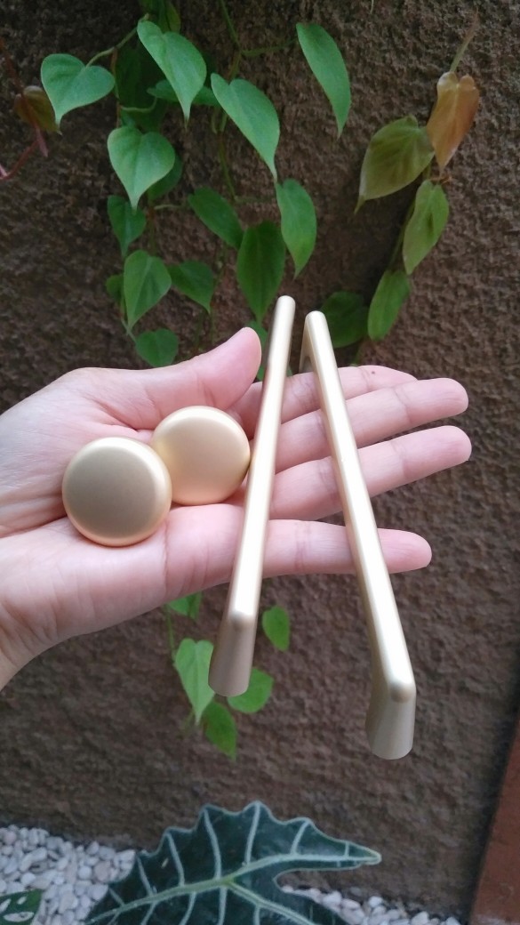 Modern Minimalist Zinc Alloy Black Long Handle Kitchen Closet Cabinet Door Drawer Handle Furniture