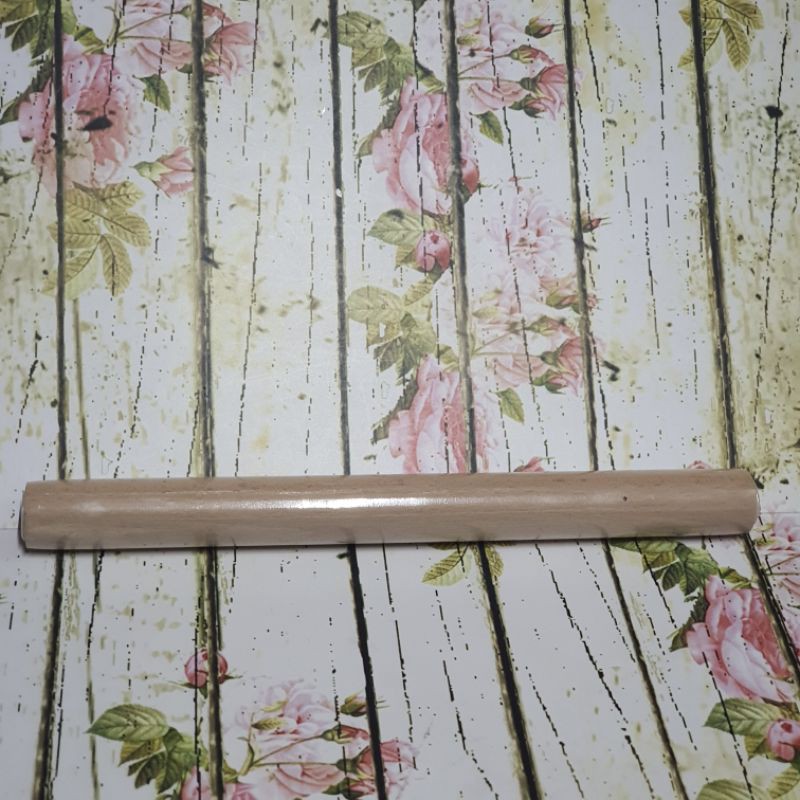 simple wooden rolling pin / rolling pin kayu / alat gilas adonan