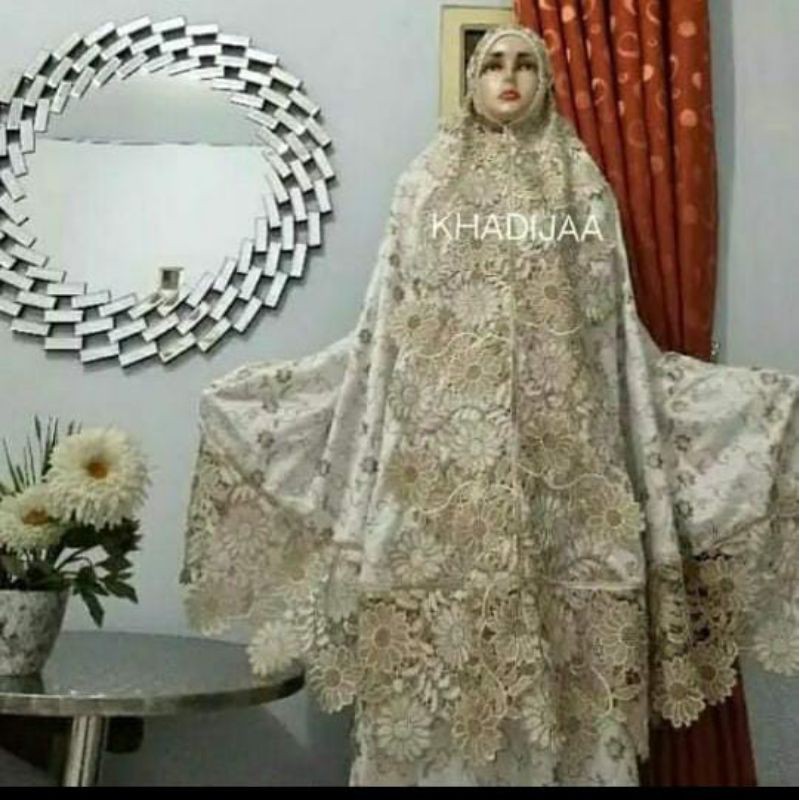 MUKENA SUTRA PRADA KHADIJAH RENDA SWAROVSKI  PREMIUM